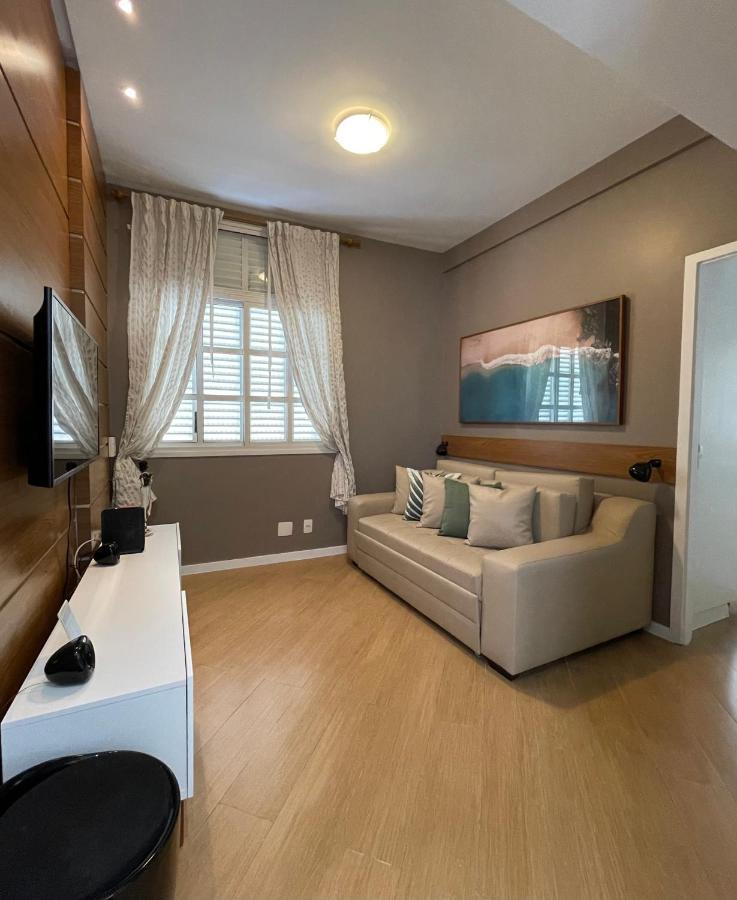 Flat em Copacabana na quadra da praia Rio de Janeiro Exterior foto